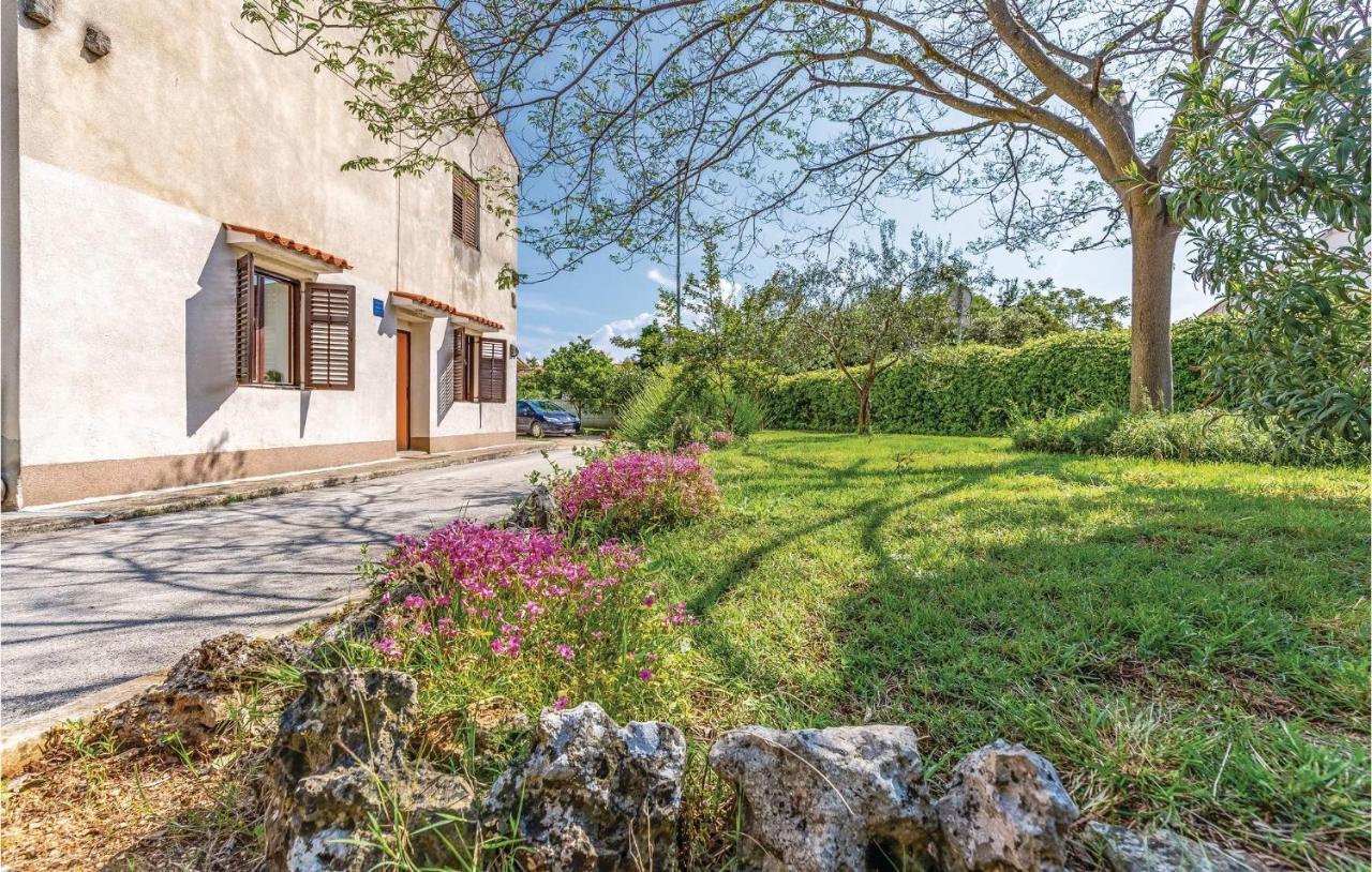 Cozy Apartment In Fazana With Kitchen Dış mekan fotoğraf